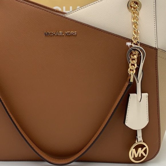 MICHAEL MICHAEL KORS Jet Set Large Color-Block Saffiano Leather Tote Bag -  $428